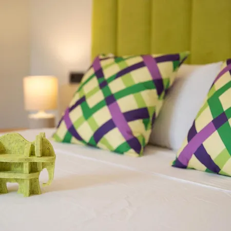 Zabella Ossau - Nuevo ático A Estrenar En El Tubo Saragoça